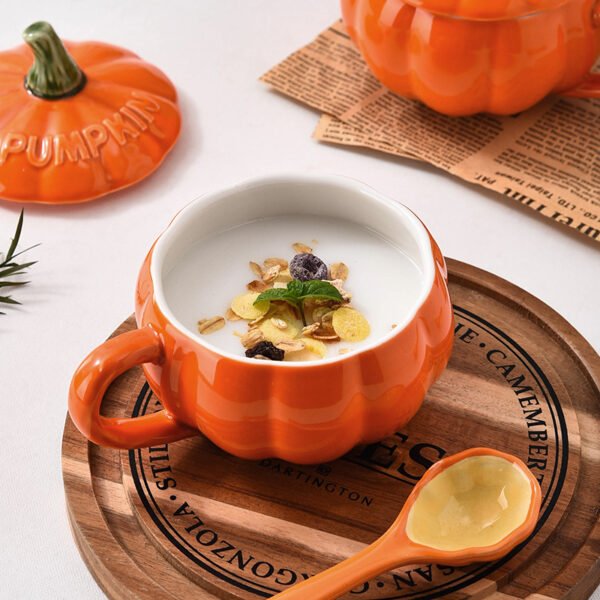 Halloween pumpkin creative personalized ceramic cup, spoon set and coffee cup