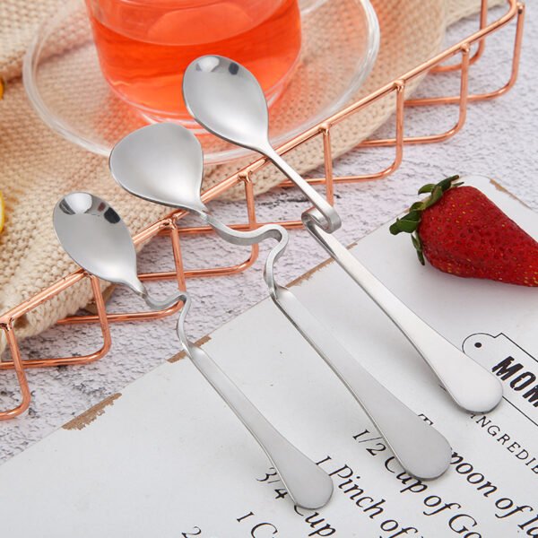 CJ-0031   S-shaped handle serving cup spoon - made of stainless steel, suitable for coffee spoons, dessert spoons, with creative design, can be hung on the cup wall