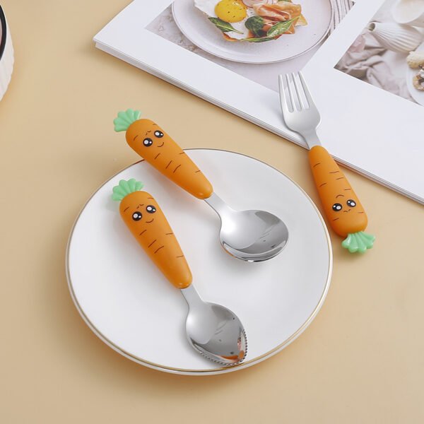 SLCJ-0001   Portable tableware set - Cute cartoon carrot - Stainless steel knife, fork, ladle, scraping spoon, colander. Choose any three sets and pack them in a carrot-shaped storage box