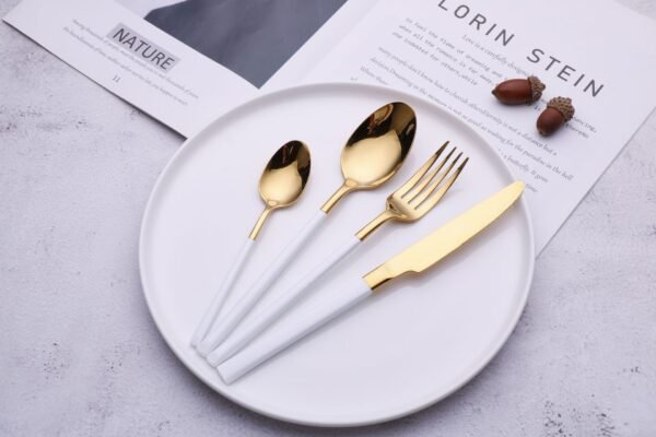 CJ-0028   304, 420 Stainless Steel Tableware Set - Steak Knife, Fork and Spoon Set (4 Pieces) - Available in various colors for customization